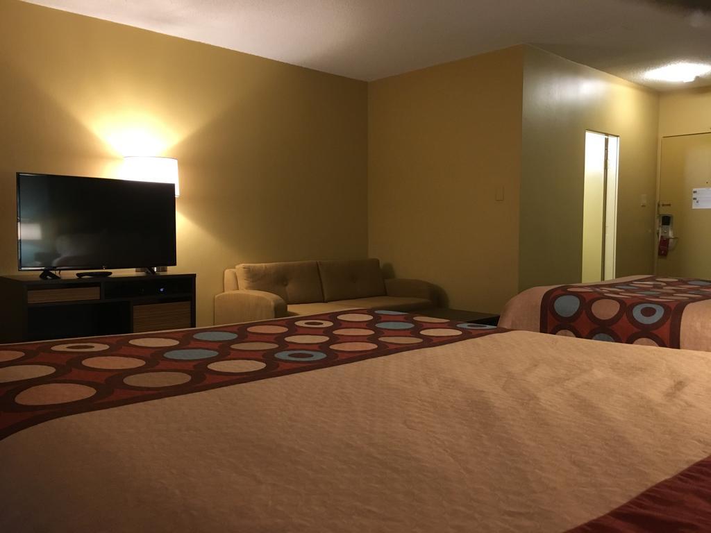 ซูเปอร์ 8 บาย วินด์แฮม ทันเดอร์เบย์ Motel ธันเดอร์เบย์ ภายนอก รูปภาพ